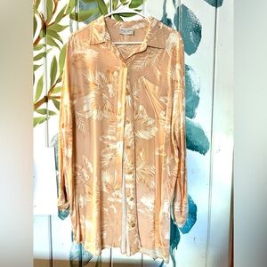 Dress Forum
Shirt Dress
Size M
Peach